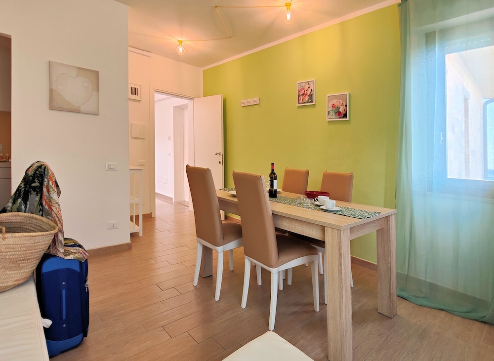 Superior Apartment, 2 Bedrooms, Terrace, Partial Sea View photo 2
