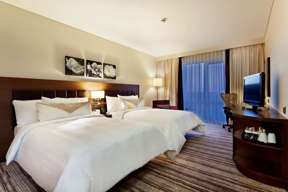 Family Room, 1 King Bed (Connecting Rooms)