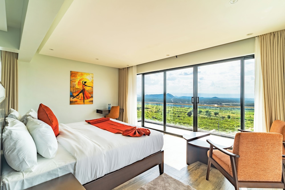 Premium Apartment, 1 Bedroom, Balcony, Lake View photo 2