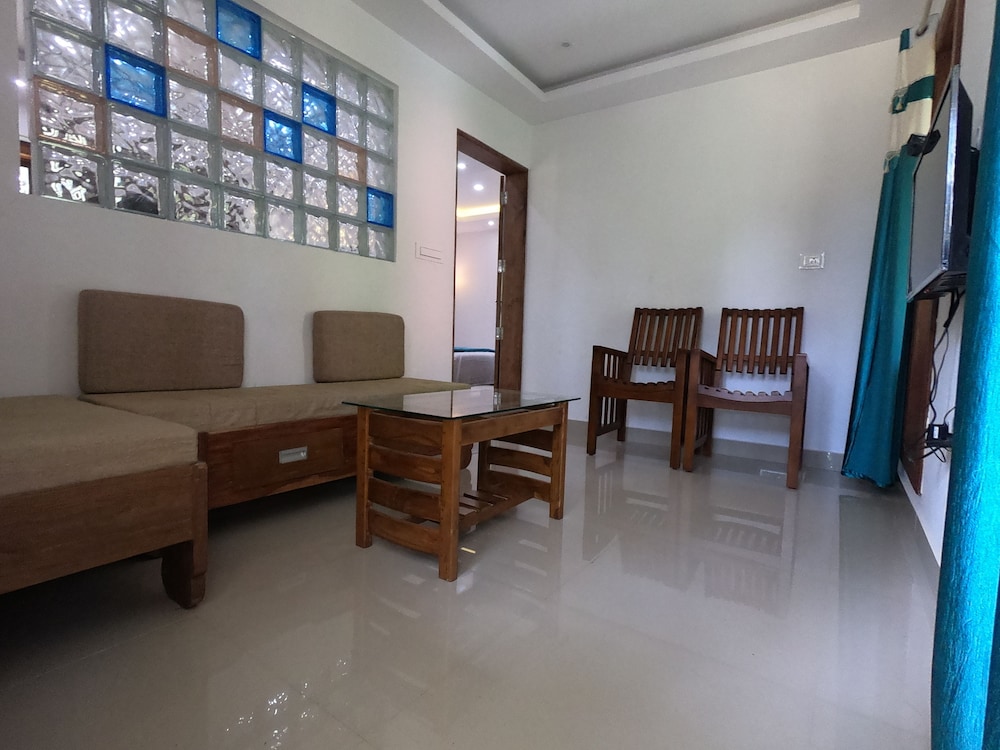 Honeymoon Cottage, 1 Bedroom, Accessible, Garden View photo 3