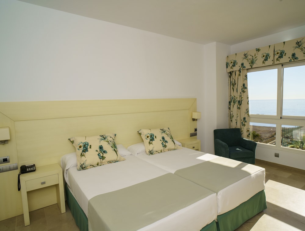 Twin Room, Sea View - Photo 1
