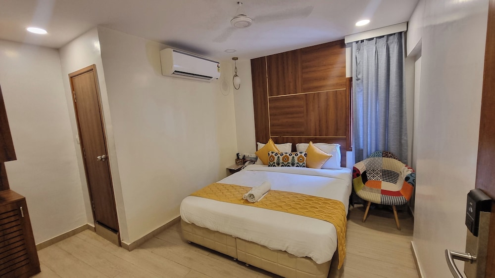 Standard Room, City View