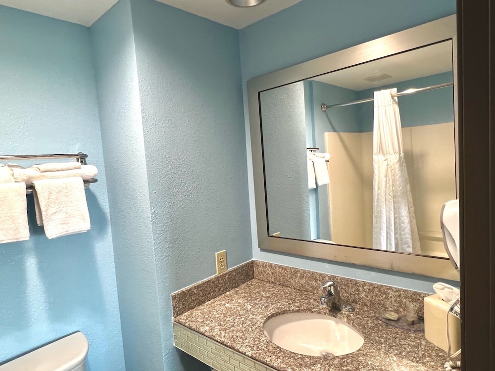 Suite, 2 Double Beds, Non Smoking, Kitchenette - Photo 3