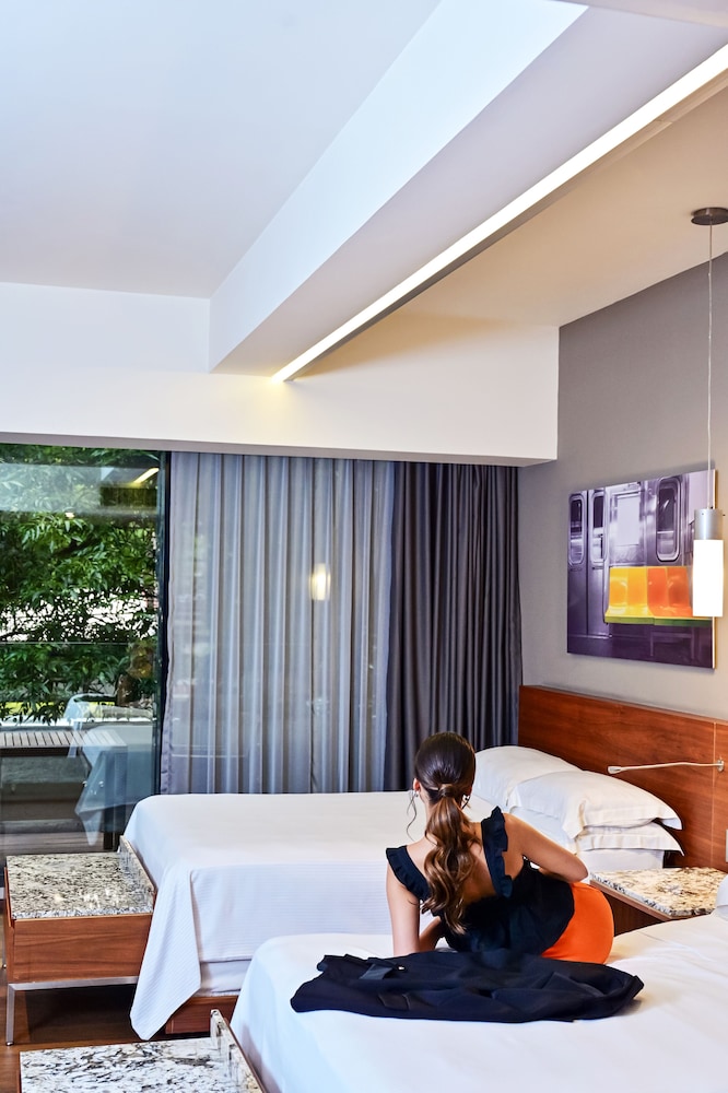 Available room