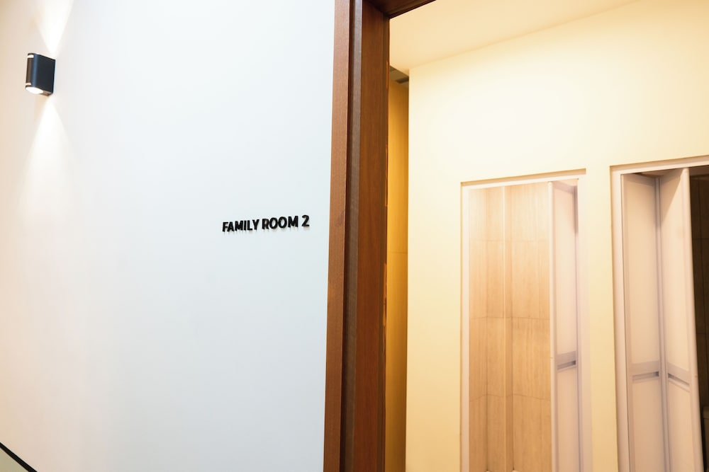 Basic Double or Twin Room, Non Smoking photo 2