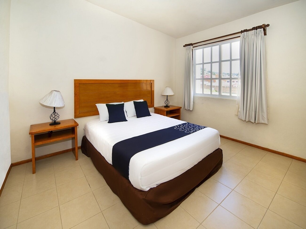 Standard Room (1 Double Bed)
