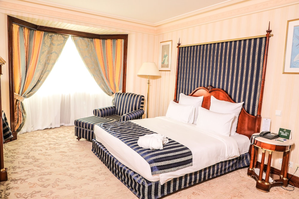 Presidential Apartment photo 1
