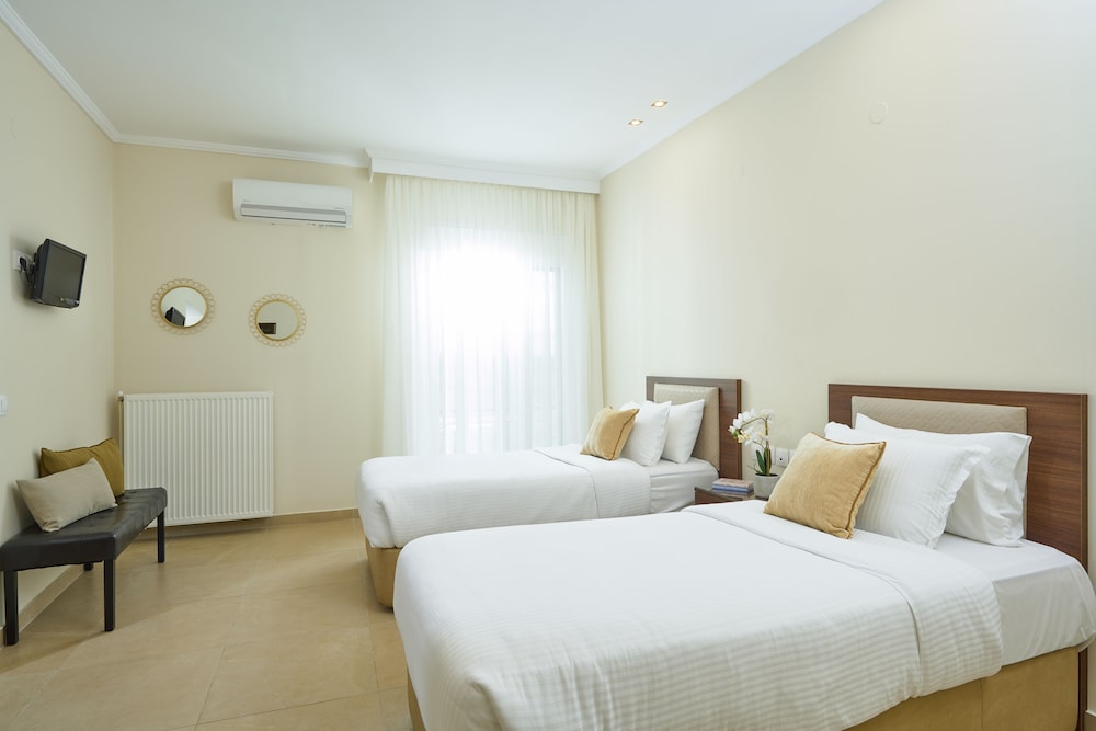 Double or Twin Room, 1 Bedroom photo 3