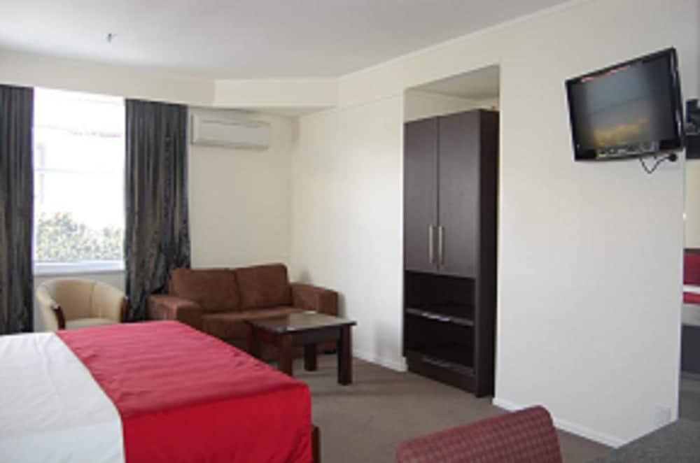 Executive Room, 1 King Bed - Photo 2