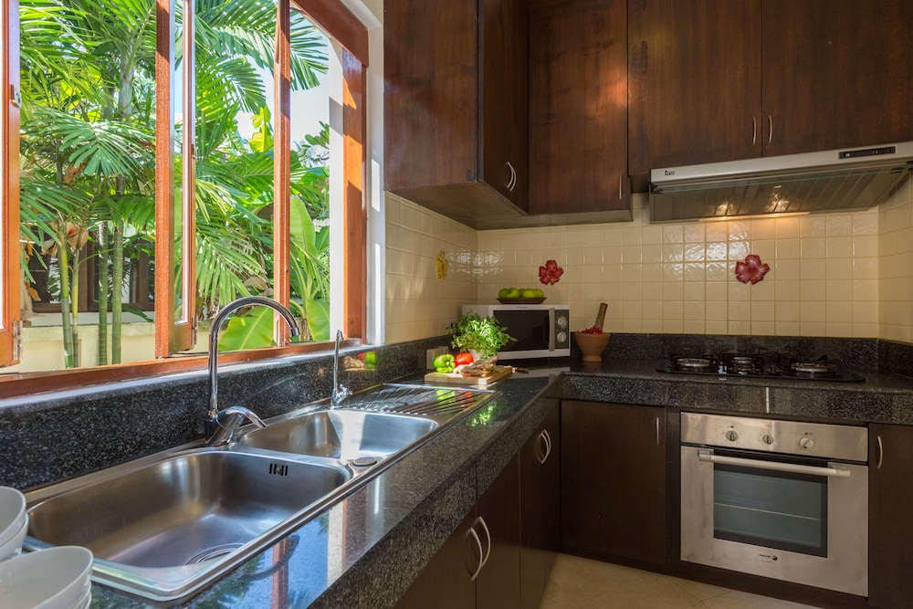 Romantic Villa photo 1
