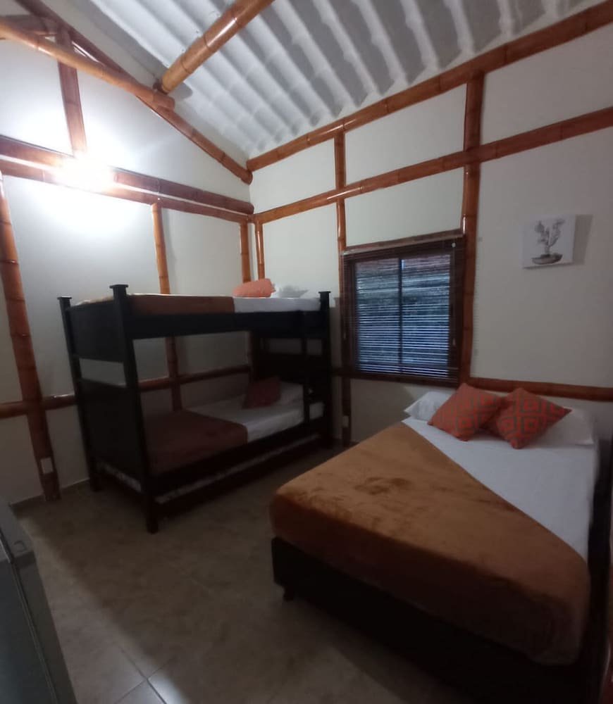 Basic Villa photo 1