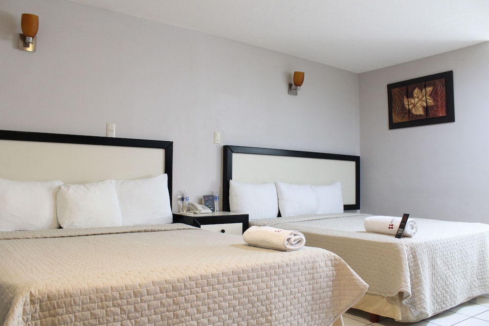 Classic Double Room, 2 Double Beds, Non Smoking photo 1