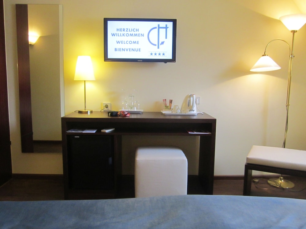 Single Room photo 3