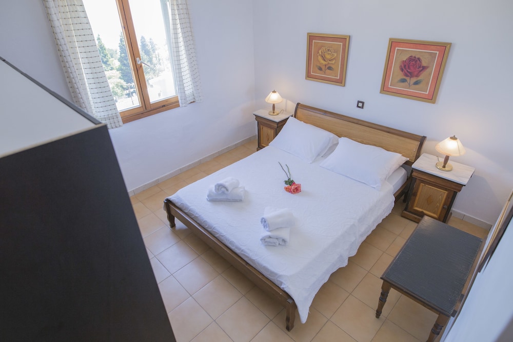 Apartment, 1 Bedroom, Sea View photo 3