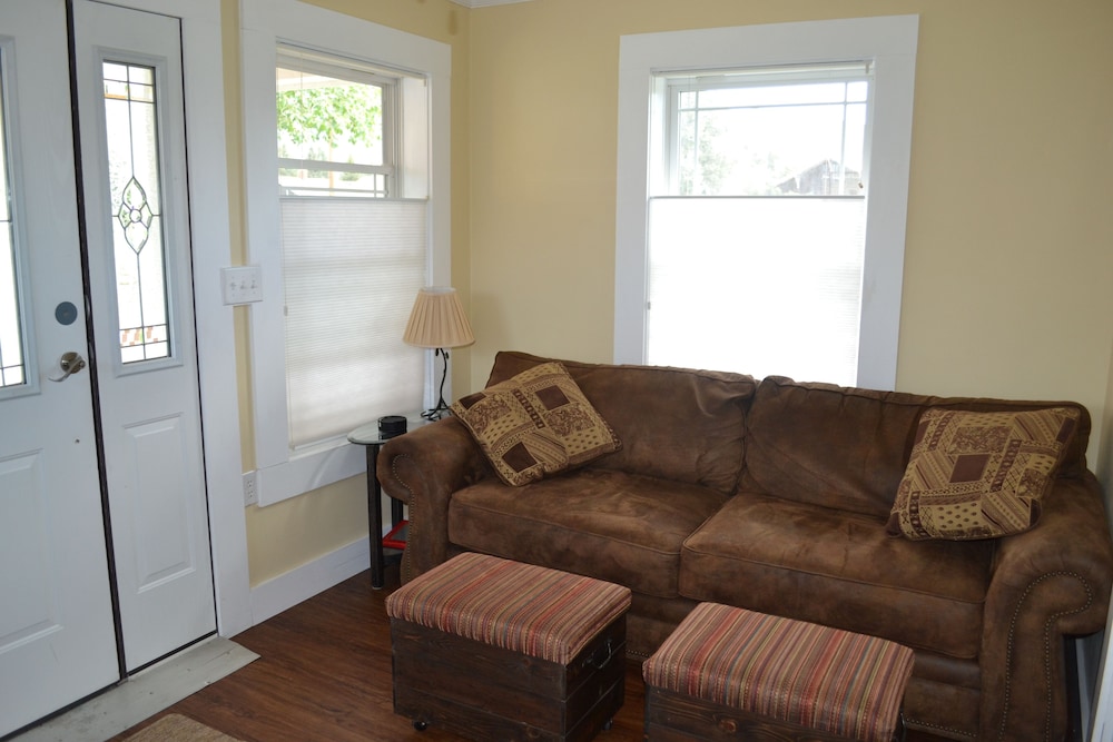 Golden Leaf Cottage photo 3