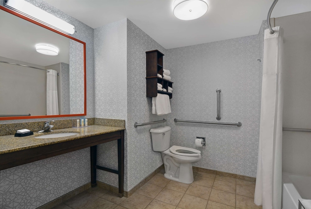 Room, Accessible, River View