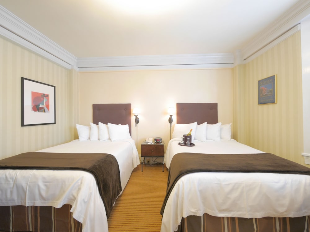 Executive Double Room, 2 Double Beds - Photo 1