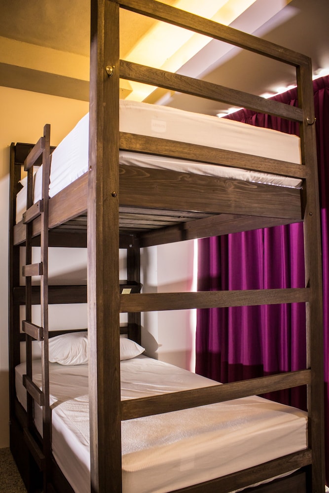 Traditional Shared Dormitory (Bunk Bed Style) photo 3