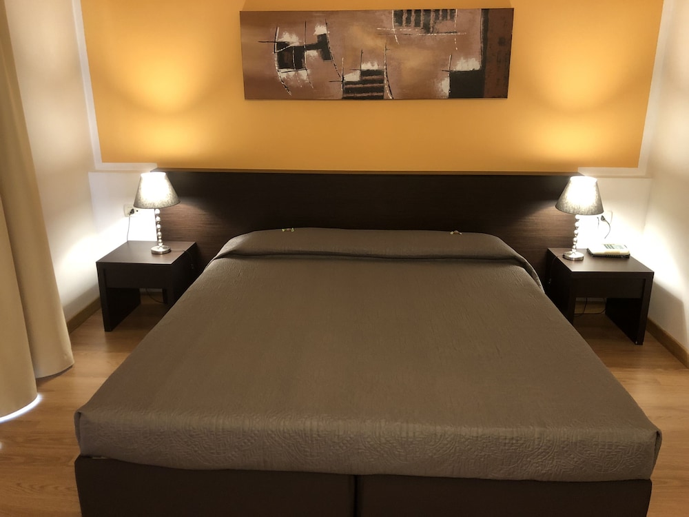 Executive Double Room - Photo 1