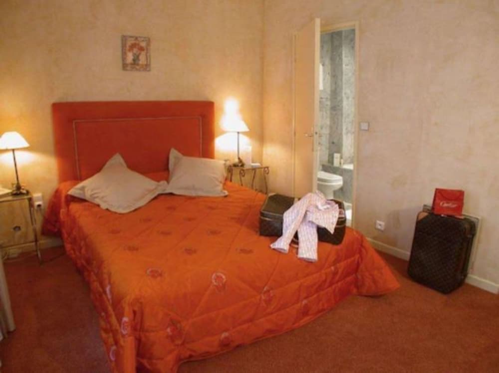 Superior Double Room (with SPA access - Sauna and Jacuzzi) - Photo 9