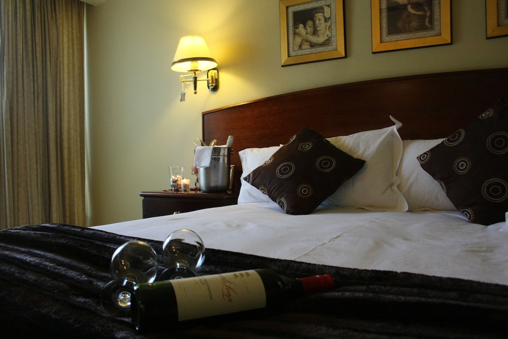 Executive Double Room, Multiple Beds photo 2