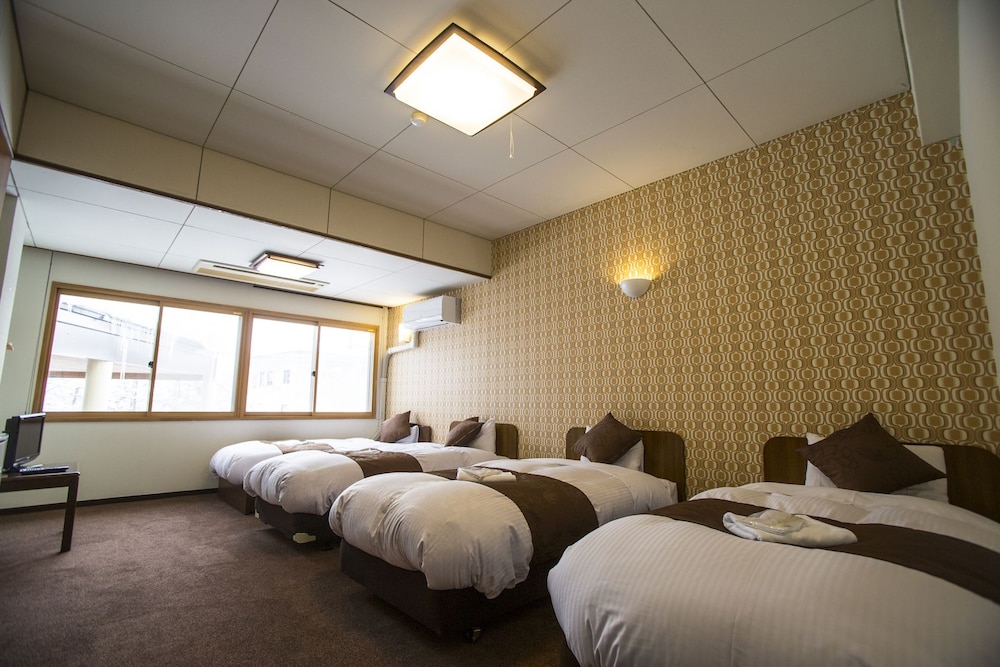 Western Quadruple Room