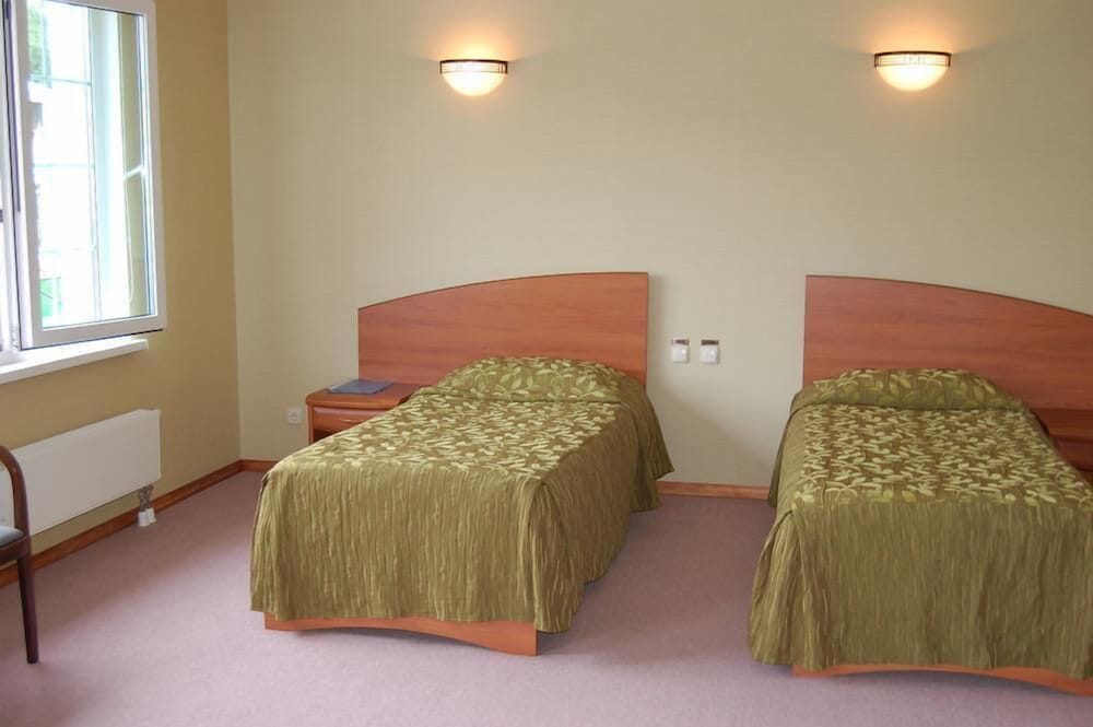 Basic Twin Room photo 2