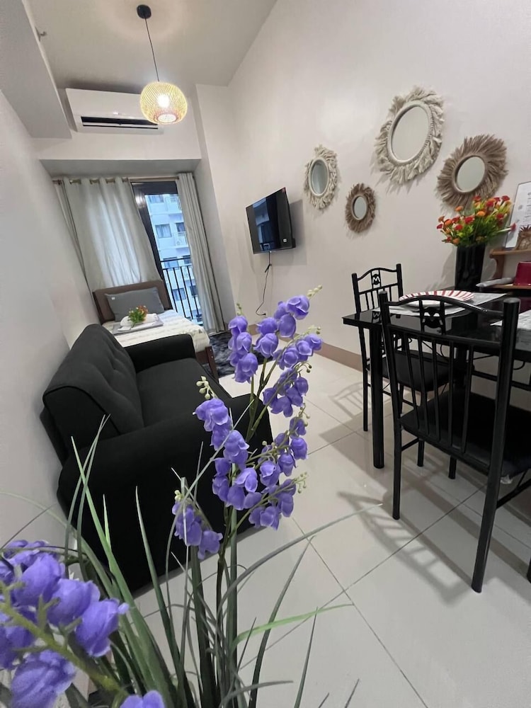 Comfort Room, 1 Bedroom, Pool View
