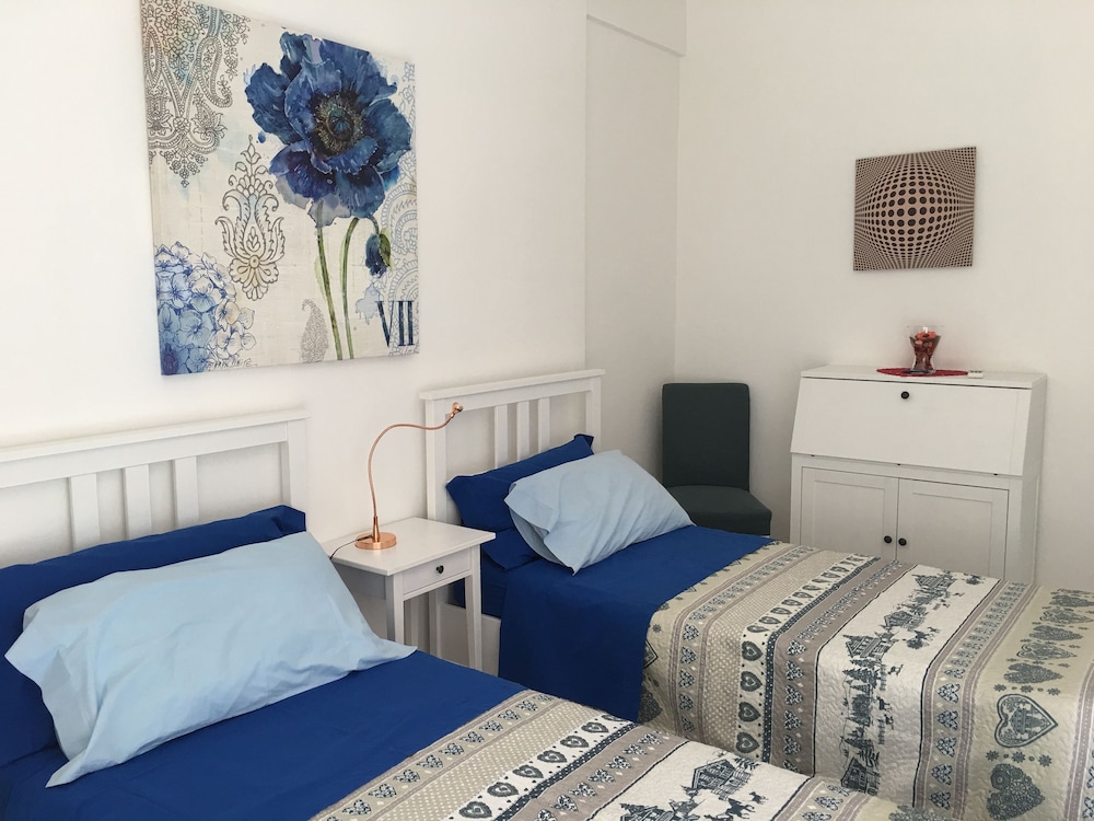 Standard Twin Room photo 1