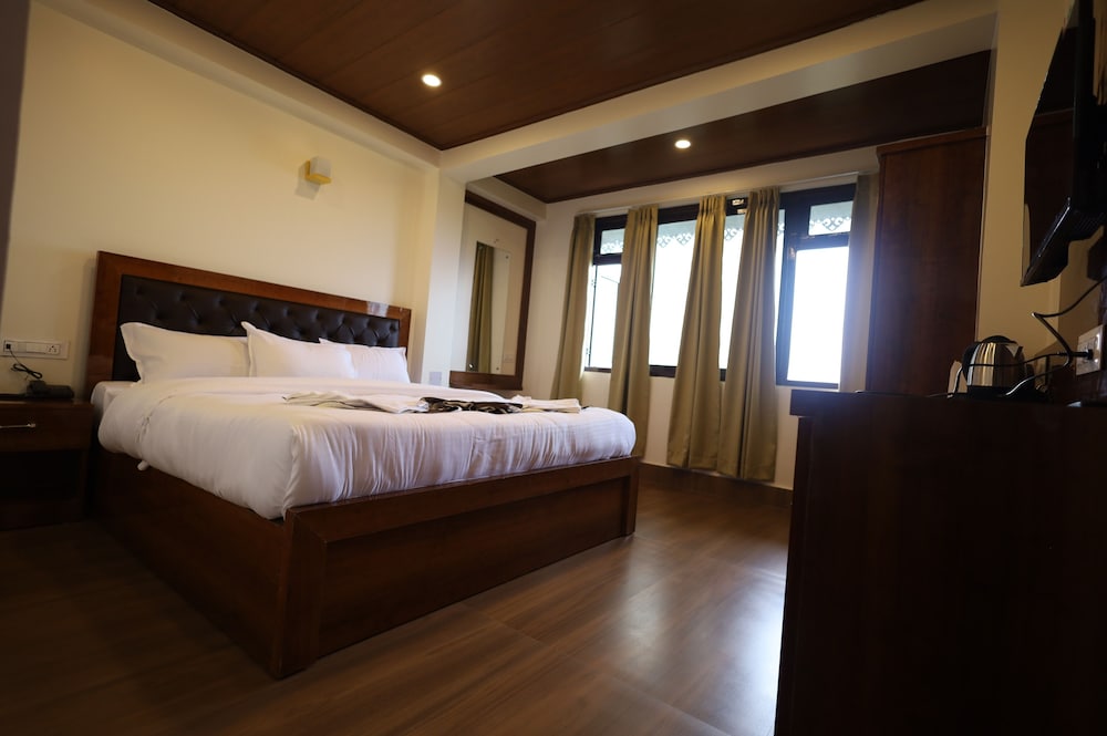 Deluxe Room - Photo 2