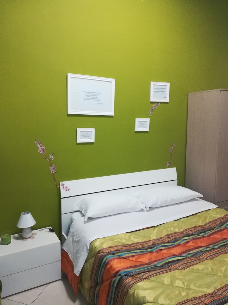 Triple Room, Shared Bathroom