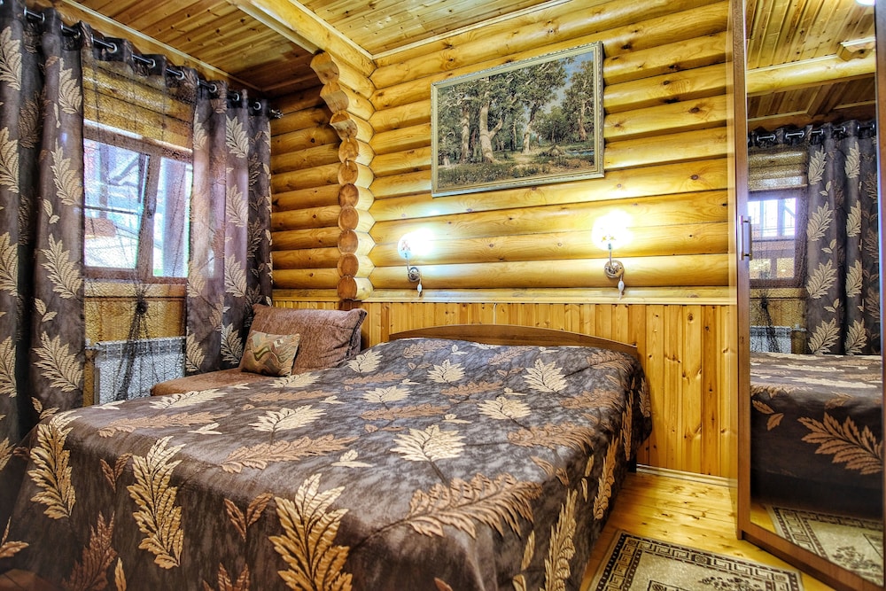 Luxury Double Room Single Use, 1 Queen Bed with Sofa bed