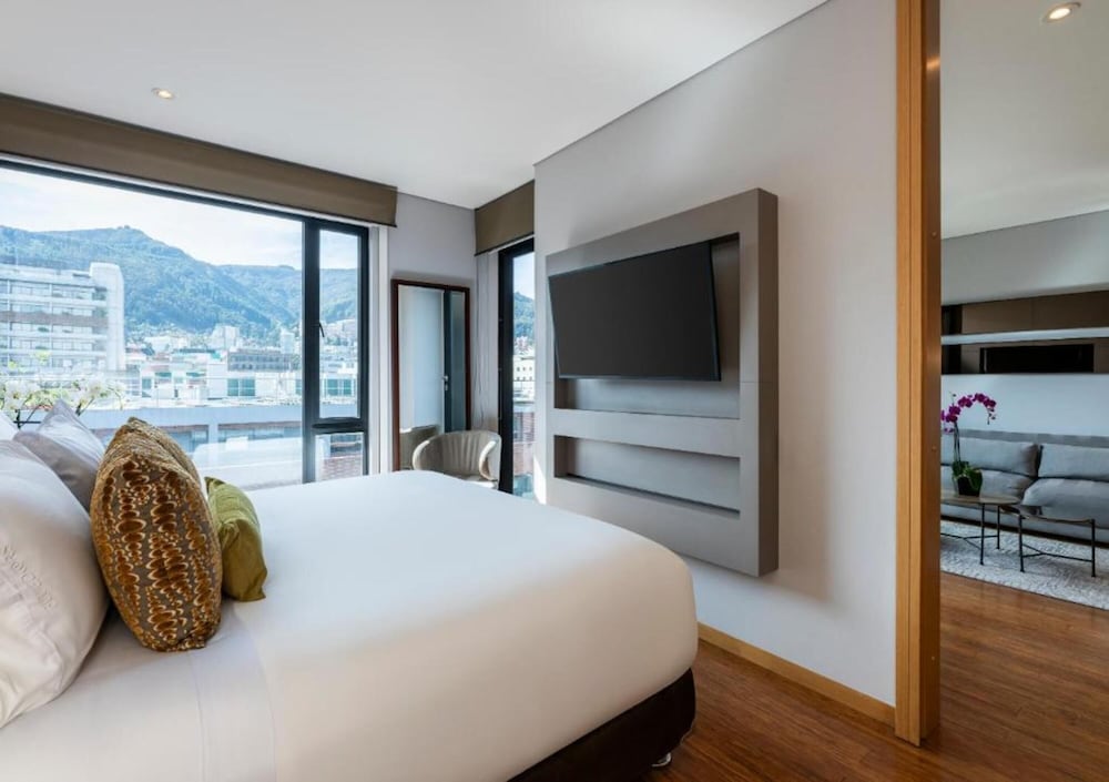 Deluxe Room (Emerald air conditioning) photo 3