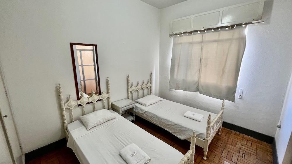 Triple Room - No TV photo 3