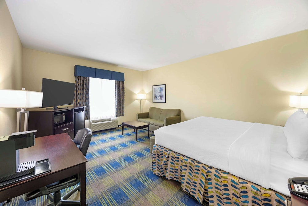 Best Western Plus Pratt, Photo 2