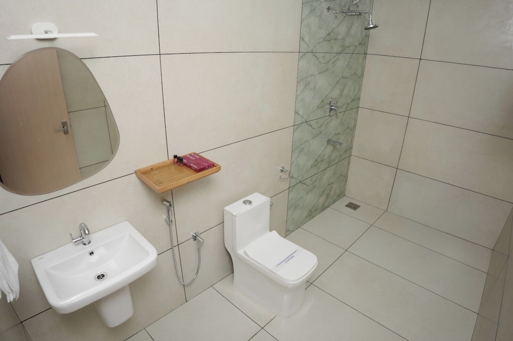 Deluxe Double Room, Garden View