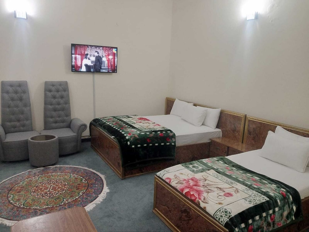 Triple Room - Photo 2
