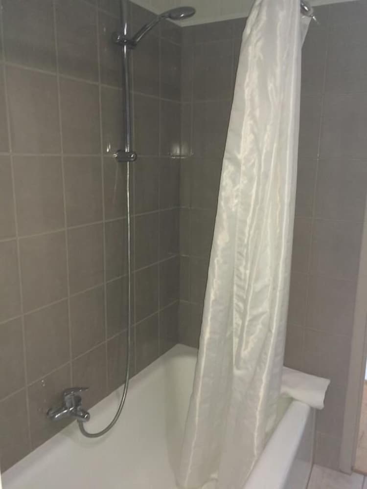 Superior Triple Room (4) photo 2