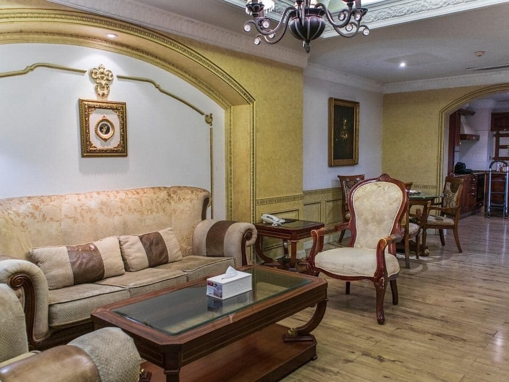 Two bedroom Suite - Photo 17