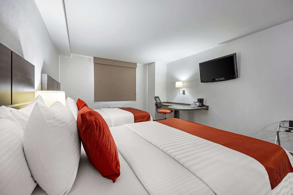 Standard Room, 2 Double Beds, Non Smoking