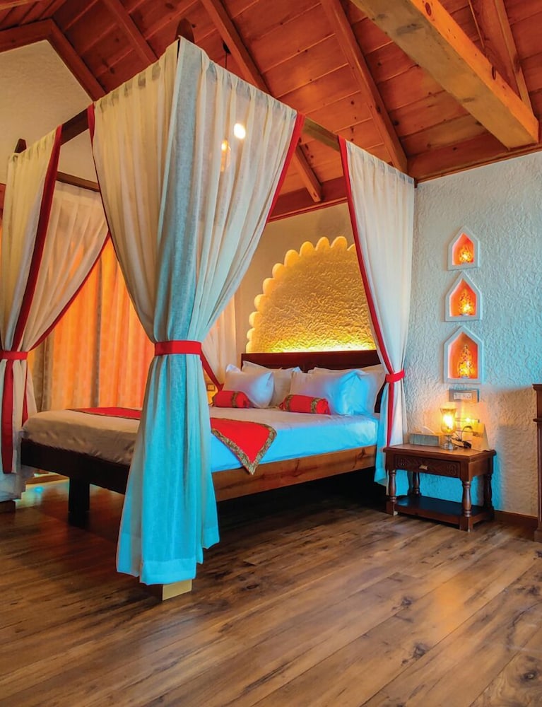 Tribhuja Luxury