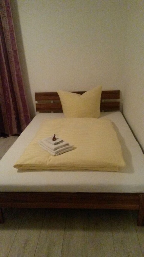 Basic Single Room photo 1