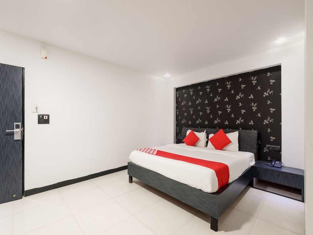 Deluxe Double Or Twin Room photo 3