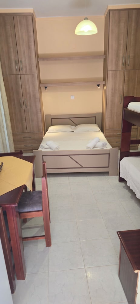 Comfort Studio 104, Partial Sea View