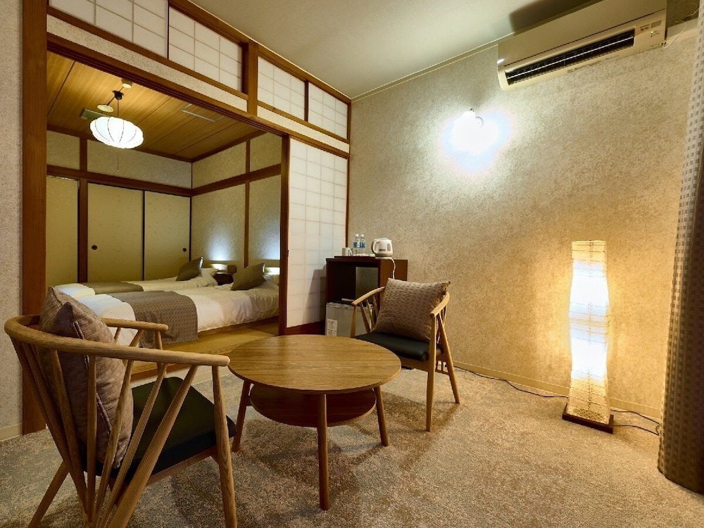 [River View] Japanese Western Style Room (Free Wi-Fi) - Photo 5