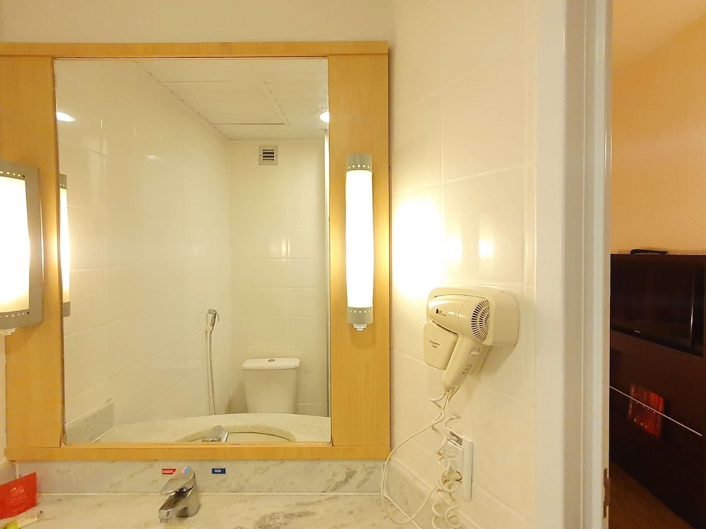 Room (1 Double Bed,1 Extra Bed for children) - Photo 3