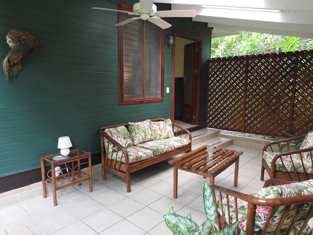 Studio, Non Smoking, Pool View photo 3