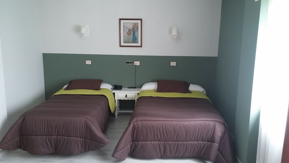 Double Room - Photo 1
