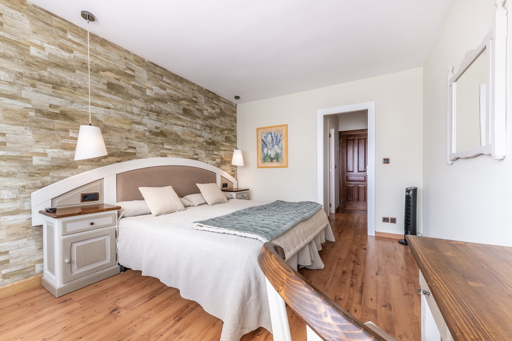 Superior Double Room - Photo 10