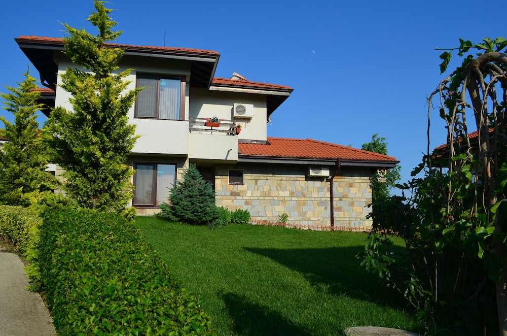 Villa, 2 Bedrooms photo 2